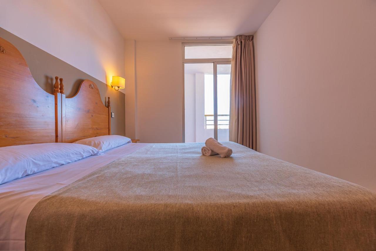 Xon'S Platja Ha Hotel Empuriabrava Ngoại thất bức ảnh