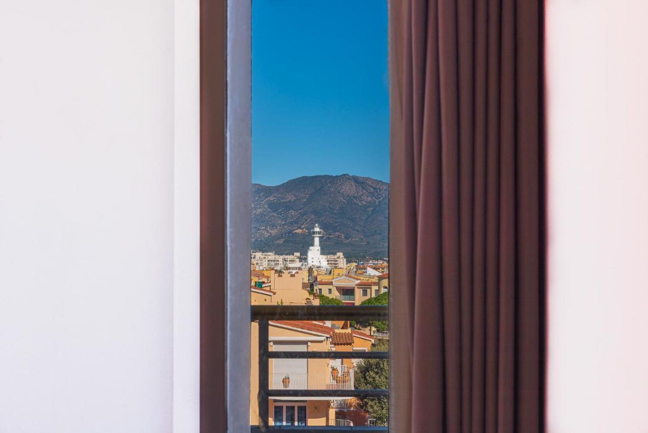 Xon'S Platja Ha Hotel Empuriabrava Ngoại thất bức ảnh