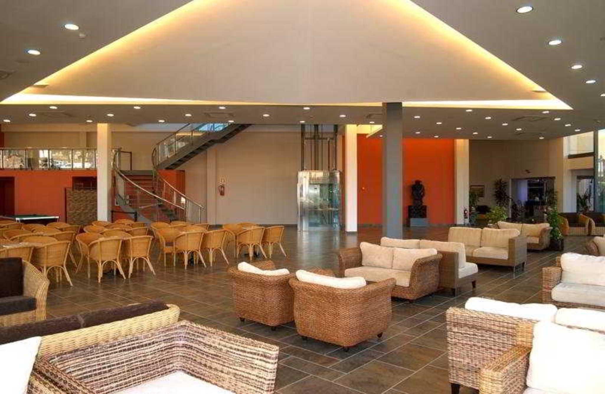 Xon'S Platja Ha Hotel Empuriabrava Ngoại thất bức ảnh