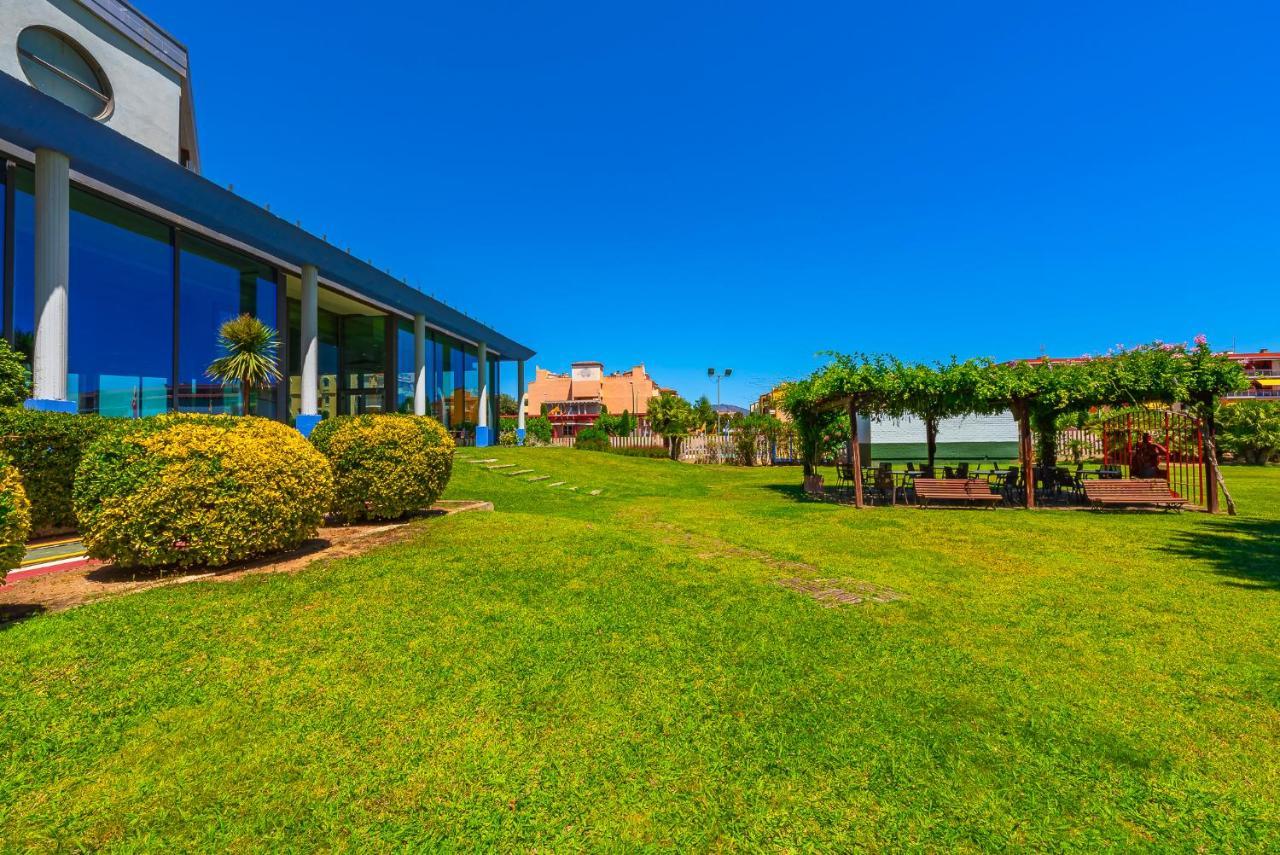 Xon'S Platja Ha Hotel Empuriabrava Ngoại thất bức ảnh