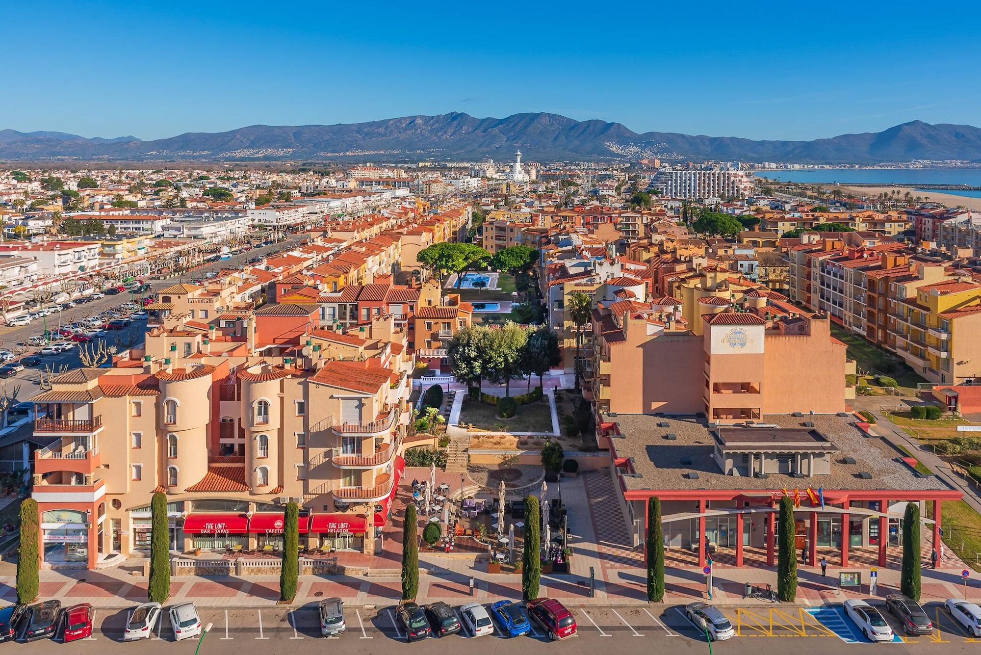 Xon'S Platja Ha Hotel Empuriabrava Ngoại thất bức ảnh